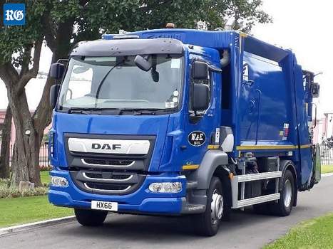 2019 DAF trash trucks