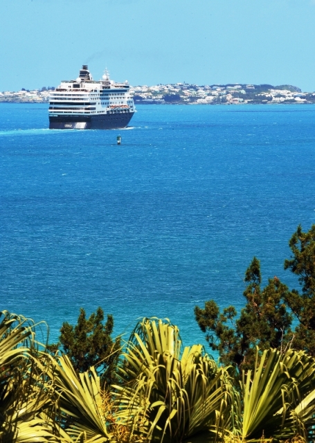 Veendam in Bermuda