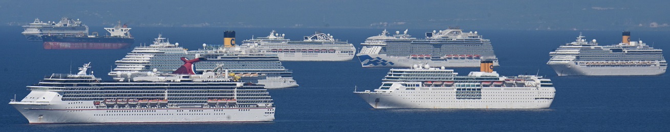 cruise ships idle