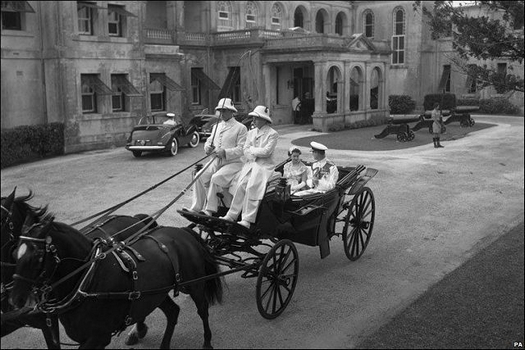 Government House 1953 with the Queen and Duke