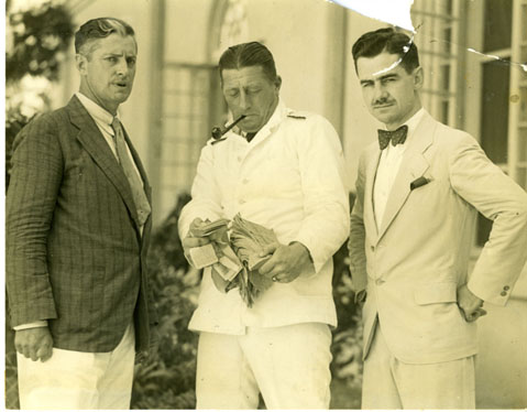 Lowell Thomas with Carveth Wells 1928, Bermuda
