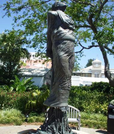 Sally Bassett statue