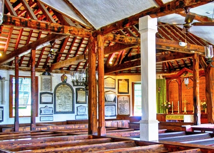 St. Peter's Church, Their Majesties Chappell, interior